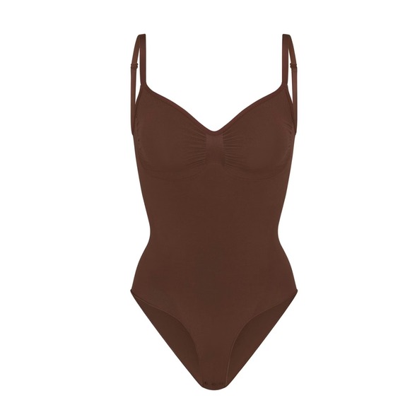 SKIMS Tops - SKIMS Seamless Sculpt Bodysuit Cocoa S/M Shapewear Sculpting Compression
